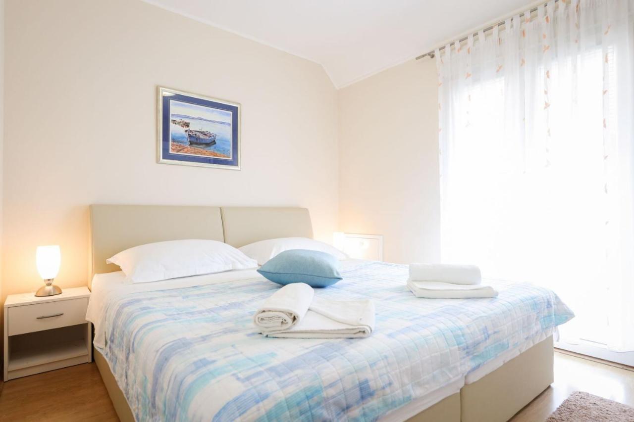Apartments Mira Zadar Exterior photo
