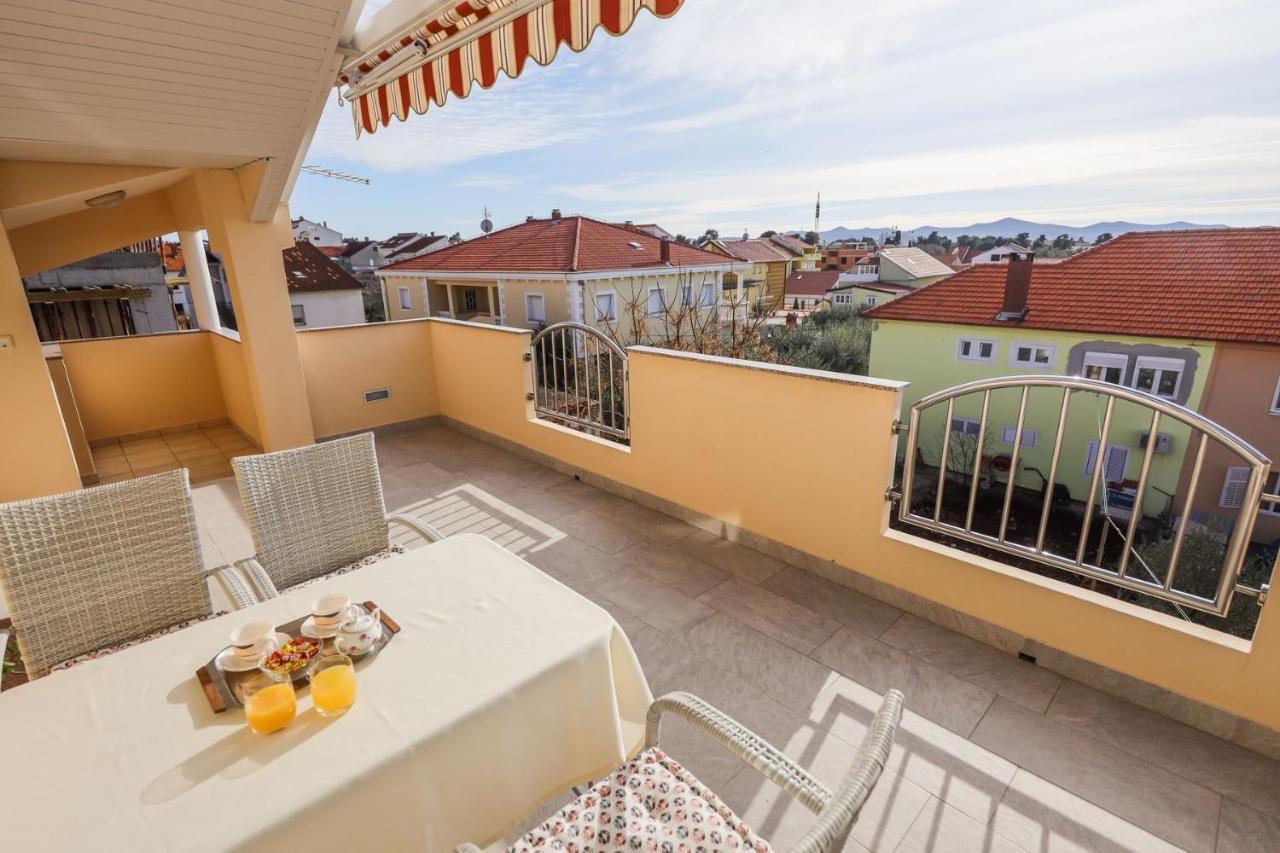Apartments Mira Zadar Exterior photo