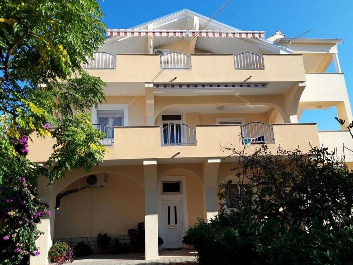 Apartments Mira Zadar Exterior photo